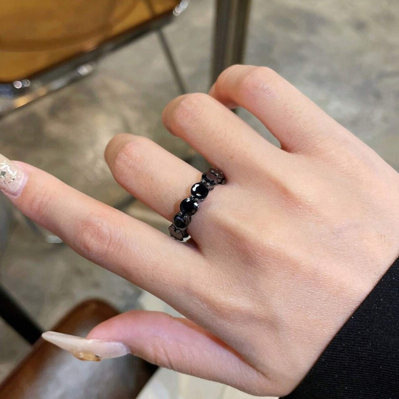 S925 Silver 7-Carat Moissanite Ring, Unisex Stylish Design